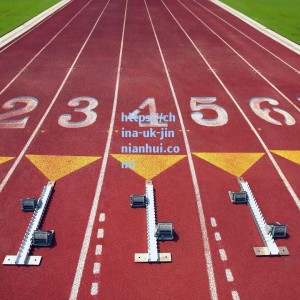 记者曝争议判罚，郭皓肘击特谢拉未受处罚，脚踢李可动作够红牌标准