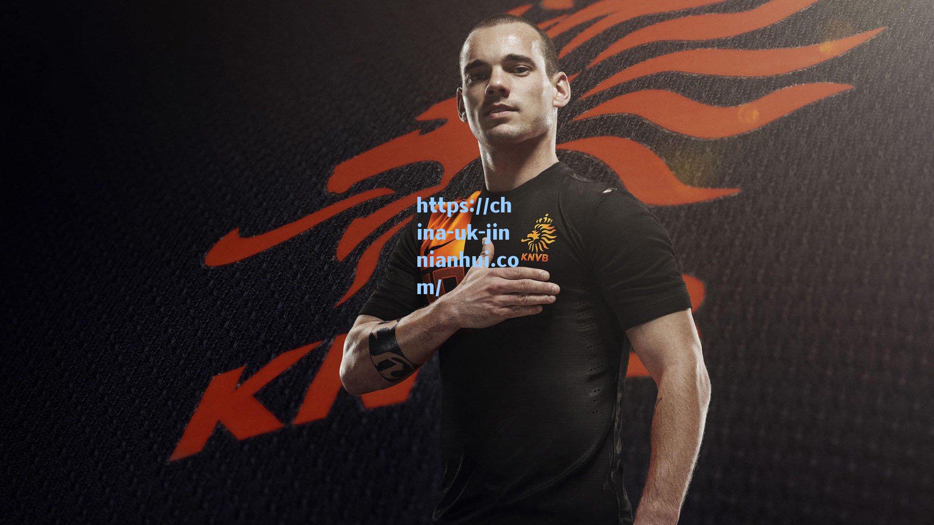 拉菲尼亚续约获西媒盛赞，更衣室领袖与金球奖竞争者的双重崛起